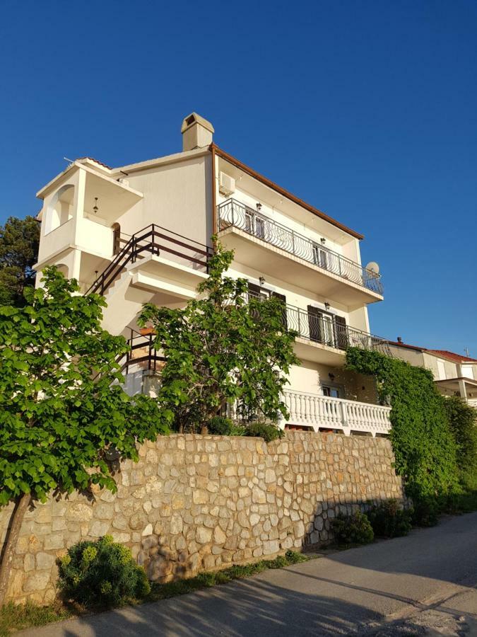 Apartment Toni Senj  Esterno foto
